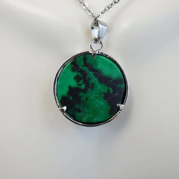 Malachite Sun and Moon Pendant Necklace - Picture 6 of 8